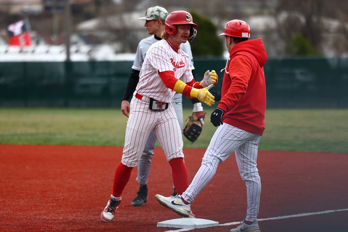 YSU Baseball 🐧 tweet media