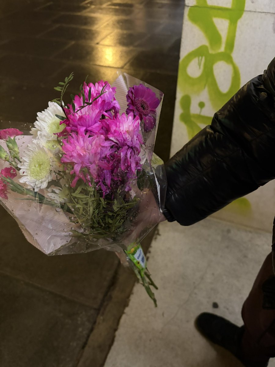 Albi James tweet media