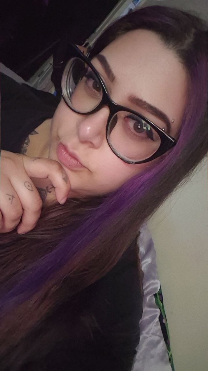 Giulia Valentine tweet media