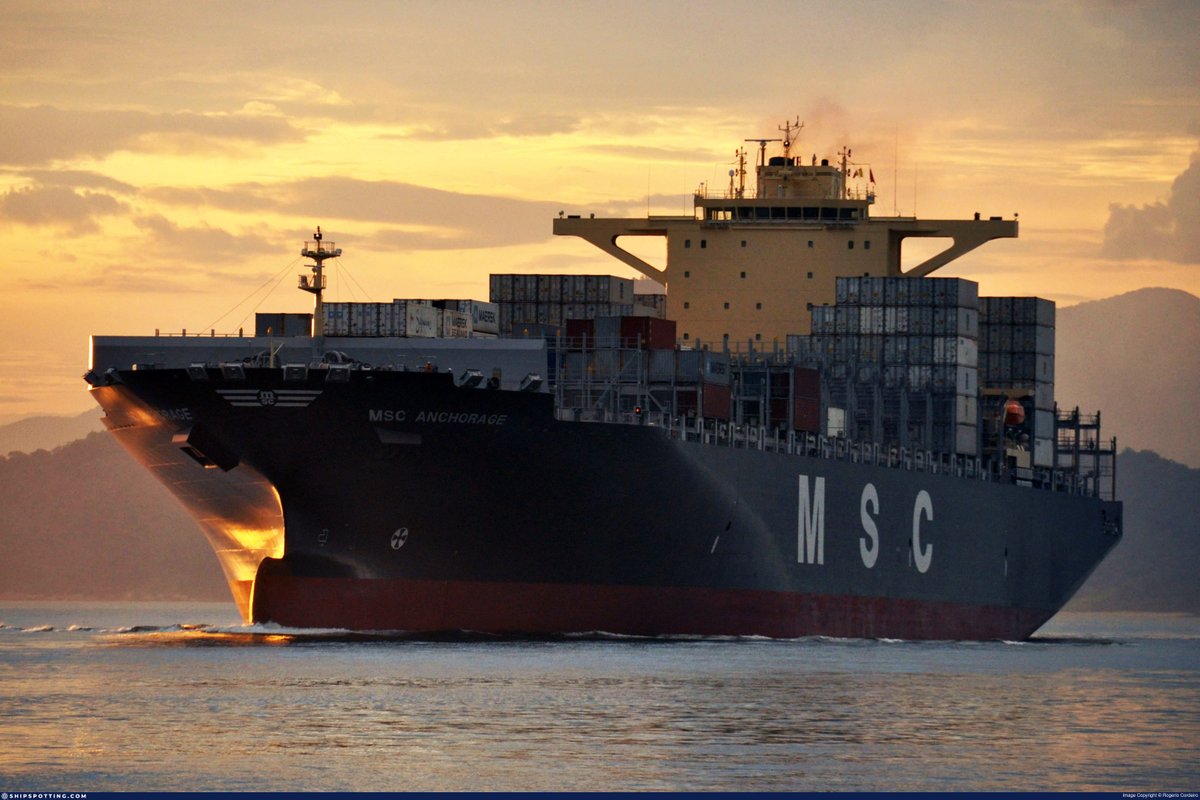 Msc Anchorage en route to Santos, Brazil at sunrise 🛳️

📸Rogerio Cordeiro - ShipSpotting.com

#MSCAnchorage #Brazil #Ship #ShipSpotting
