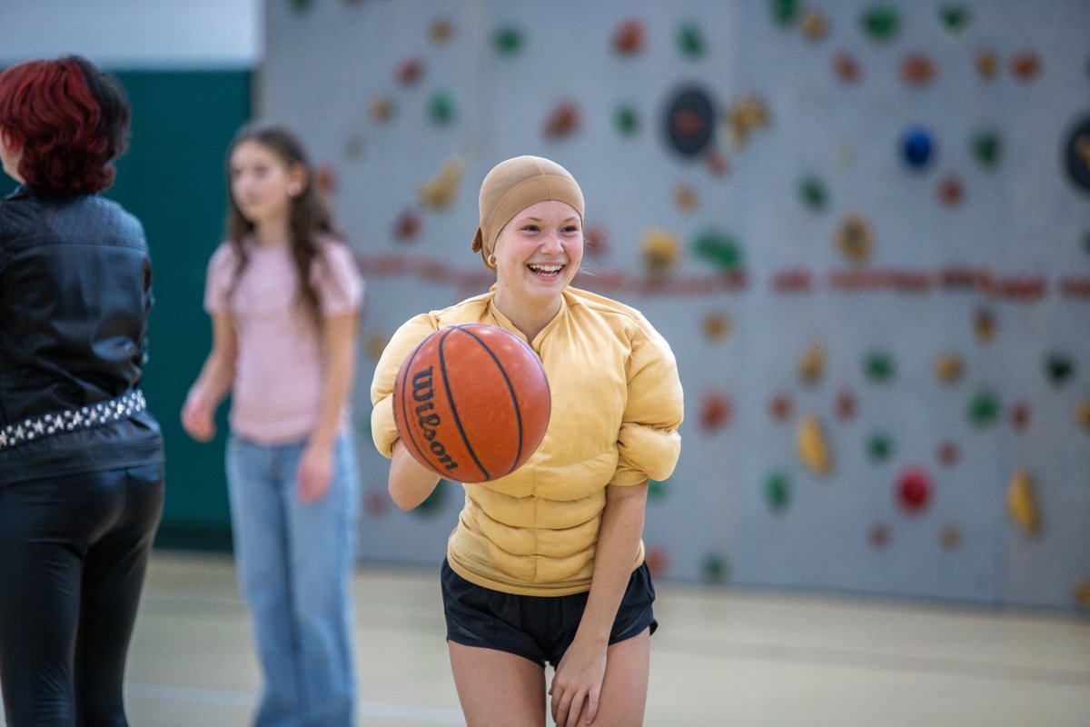 Far Hills Country Day School tweet media