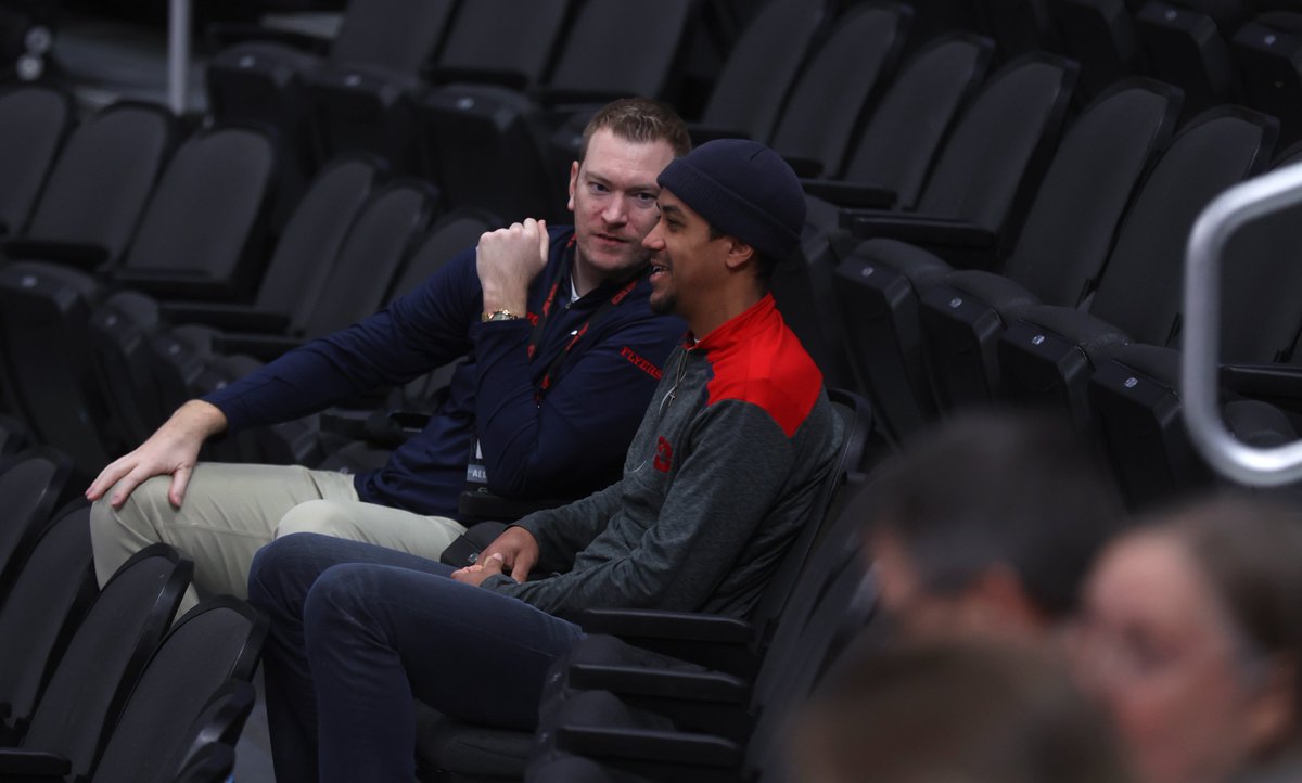 DavidPJablonski's tweet image. Brian Roberts in attendance today at PPG Paints Arena. He told me it's his first A-10 tournament since 2008 when he was a senior at Dayton.