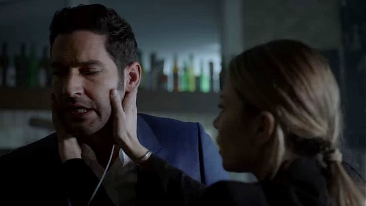 deckerstar daily tweet media