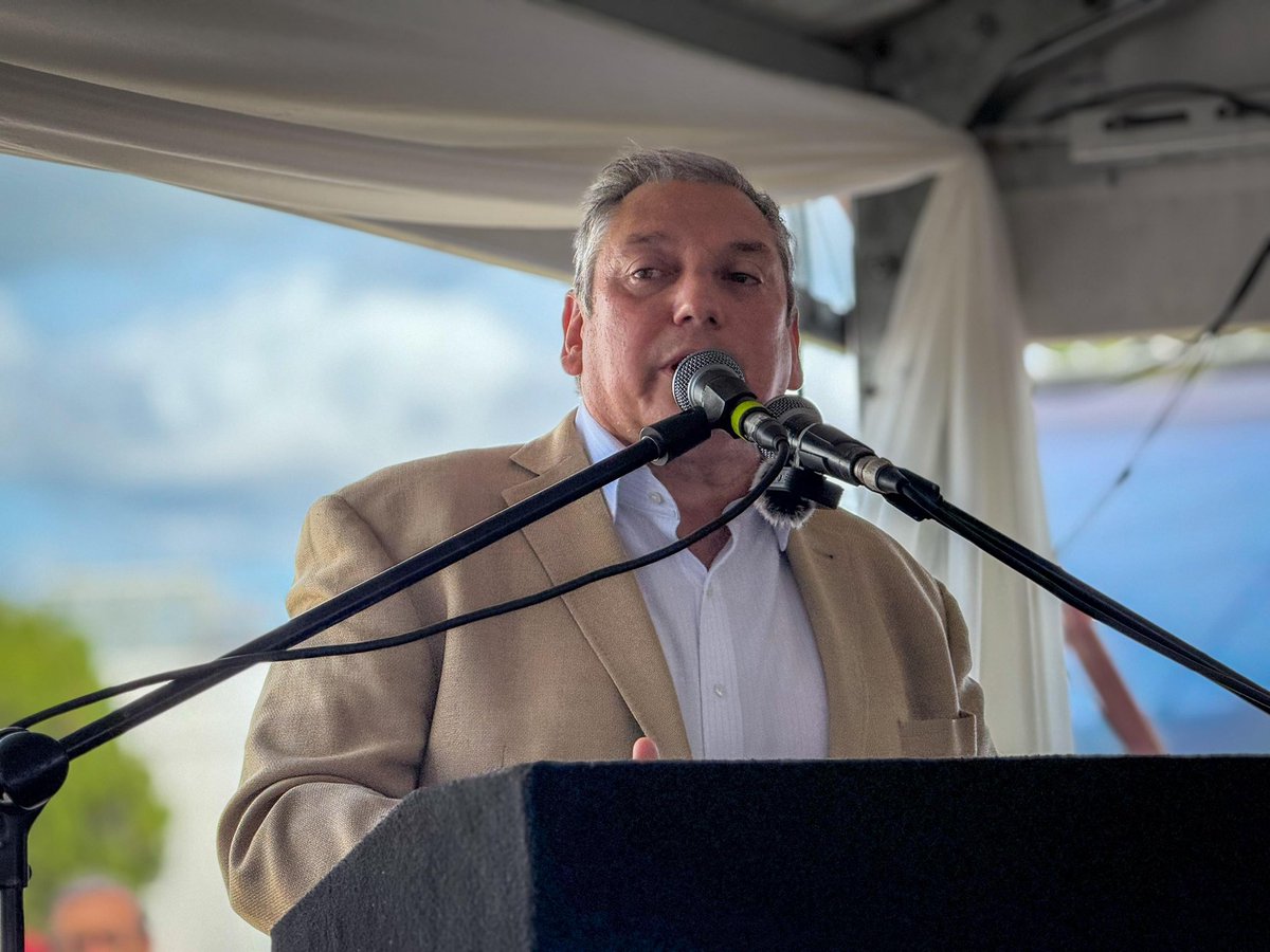 Carlos Enciso Christiansen tweet media