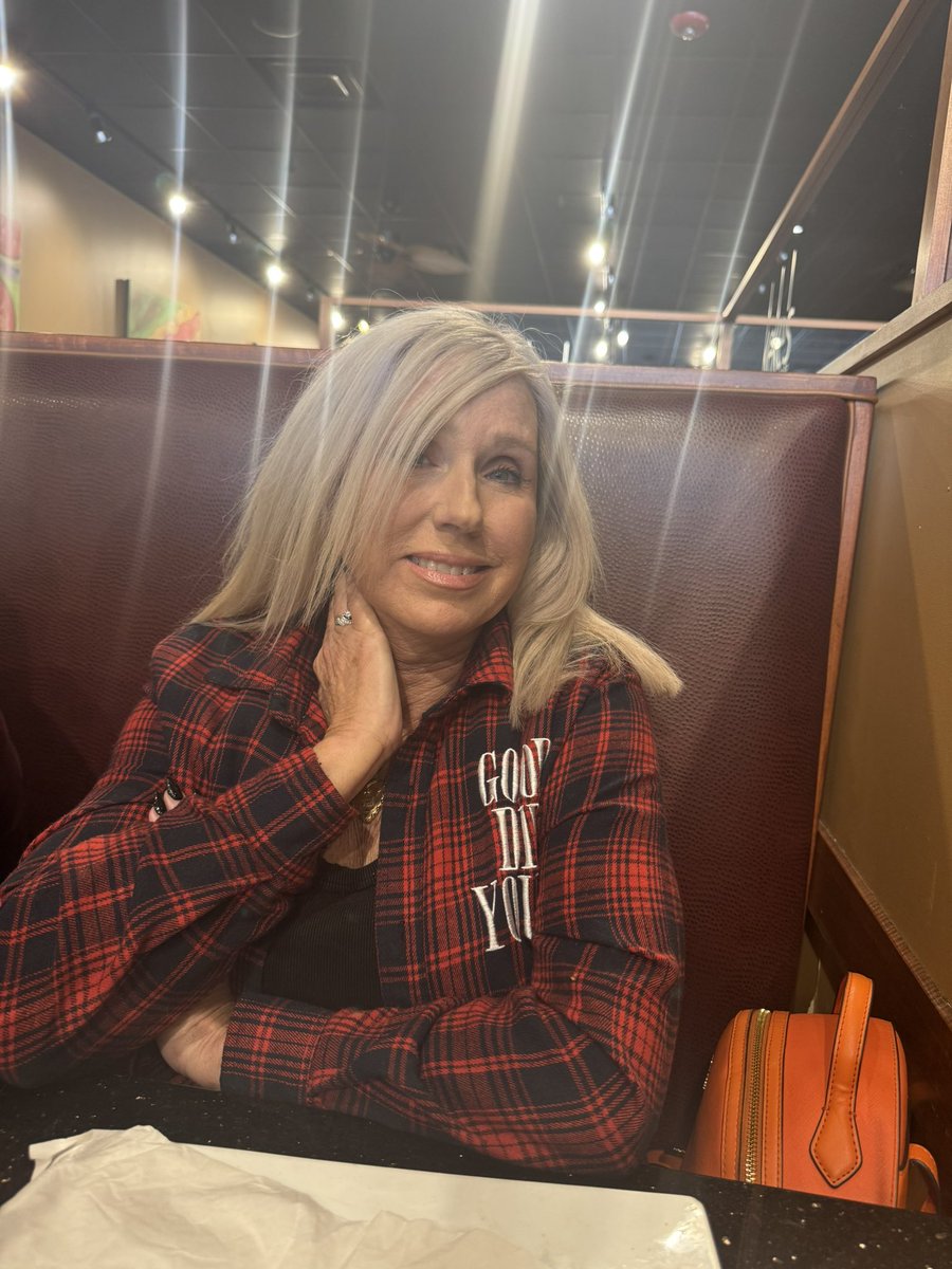 Ok everyone, the best fetish family is getting together Sunday March 15th; <a href="/kodyevans21/">Kody Evans</a> her sister <a href="/londonxevans/">London Evans</a> and their mom <a href="/Lolaevans50/">Lola evans</a> and are available for custom videos. It can be wedgies or any other fetish. To order yours, email Kody at kodyevans30@gmail.com