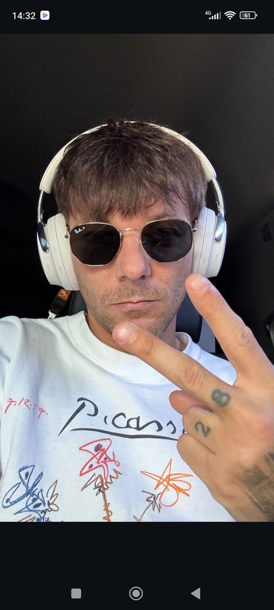 MinnieUniverso's tweet photo. KQKAKAKAKAKAKAKKAKAKAKAKAKAKKAKAKAKAKKAKAKAKAKAKKAKAK
a gente sabe q vc gosta Louis, n precisa avisar https://t.co/yarSXWVDeO