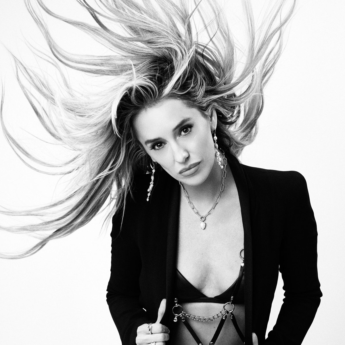 Lainey Wilson tweet media