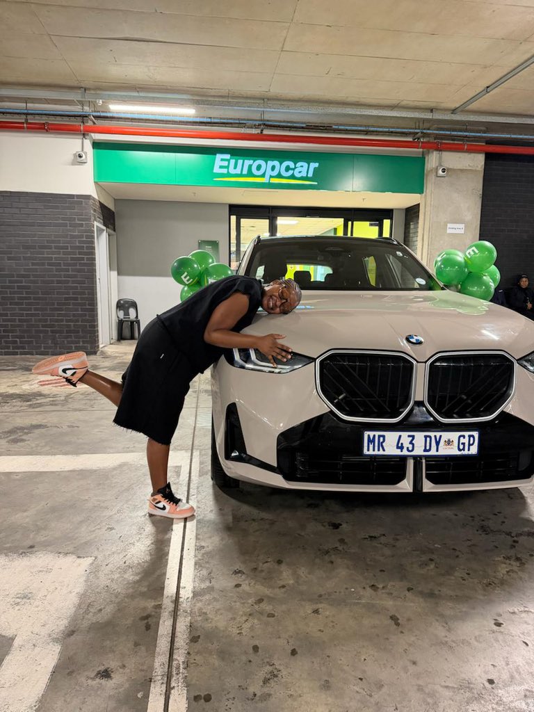 TvblogbyMLU's tweet photo. BRANDS 🎥

Zenande Mfenyane  AKA Thumeka on #InimbaMzansi who is nominated for Best Supporting actress for the #SAFTAs19 #SAFTAs driven by @EuropcarSA ahead of the award ceremony happening tomorrow and recognising the outstanding work she continues to deliver on screen. https://t.co/xmichj4ZnE