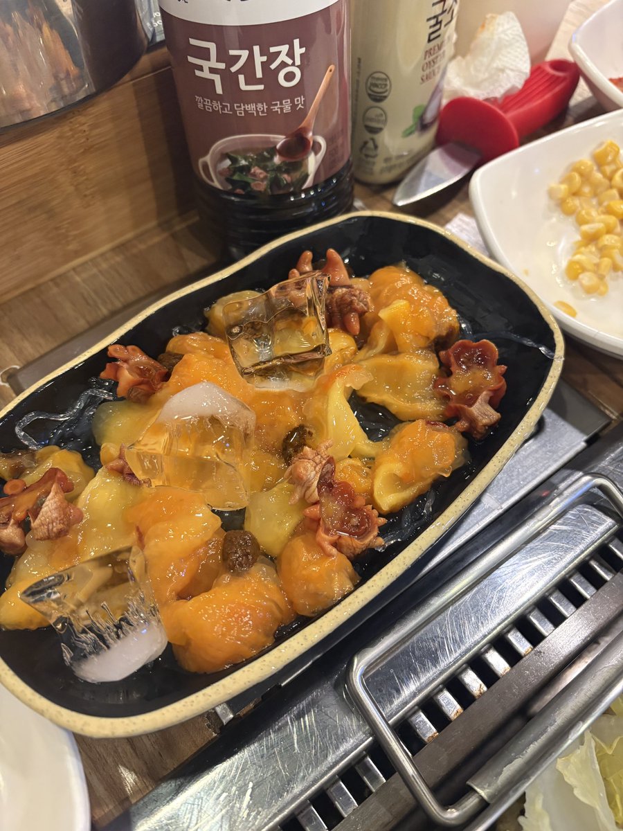 SAORI CASINO Dealer tweet media