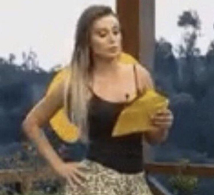 glambot da laufey 2026 tweet media