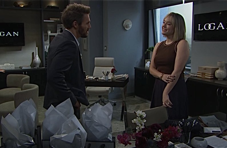 sjohnson7233's tweet image. #Lope Day 🙌 #BoldandBeautiful