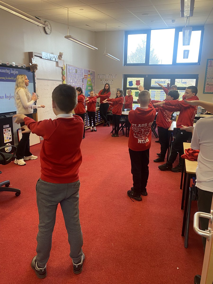 Mrs Alexander P7 🧡 tweet media