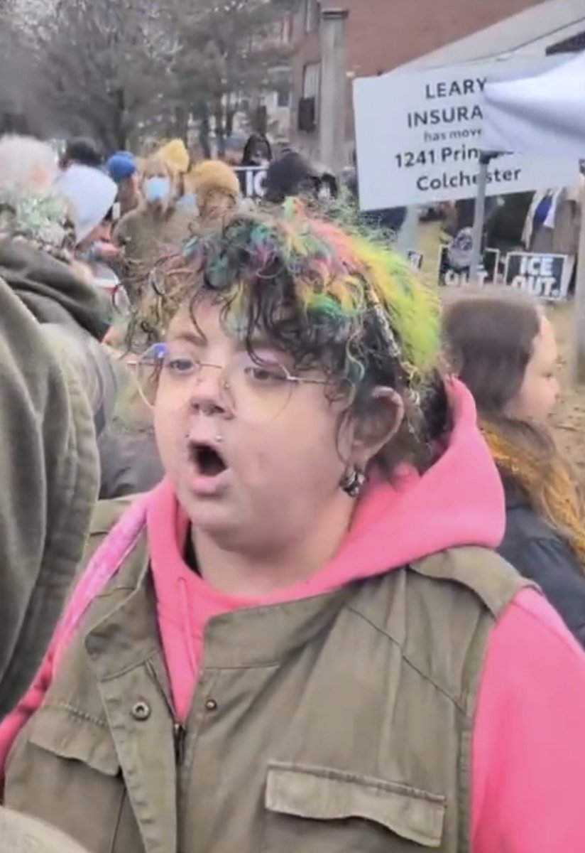 Frontierism tweet media