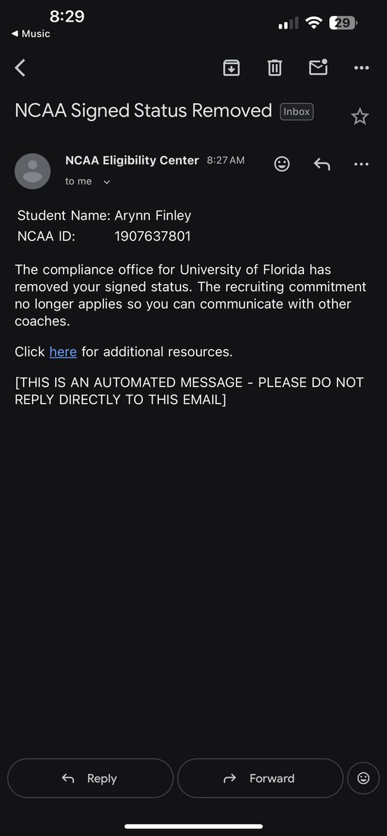 Arynn Finley tweet media