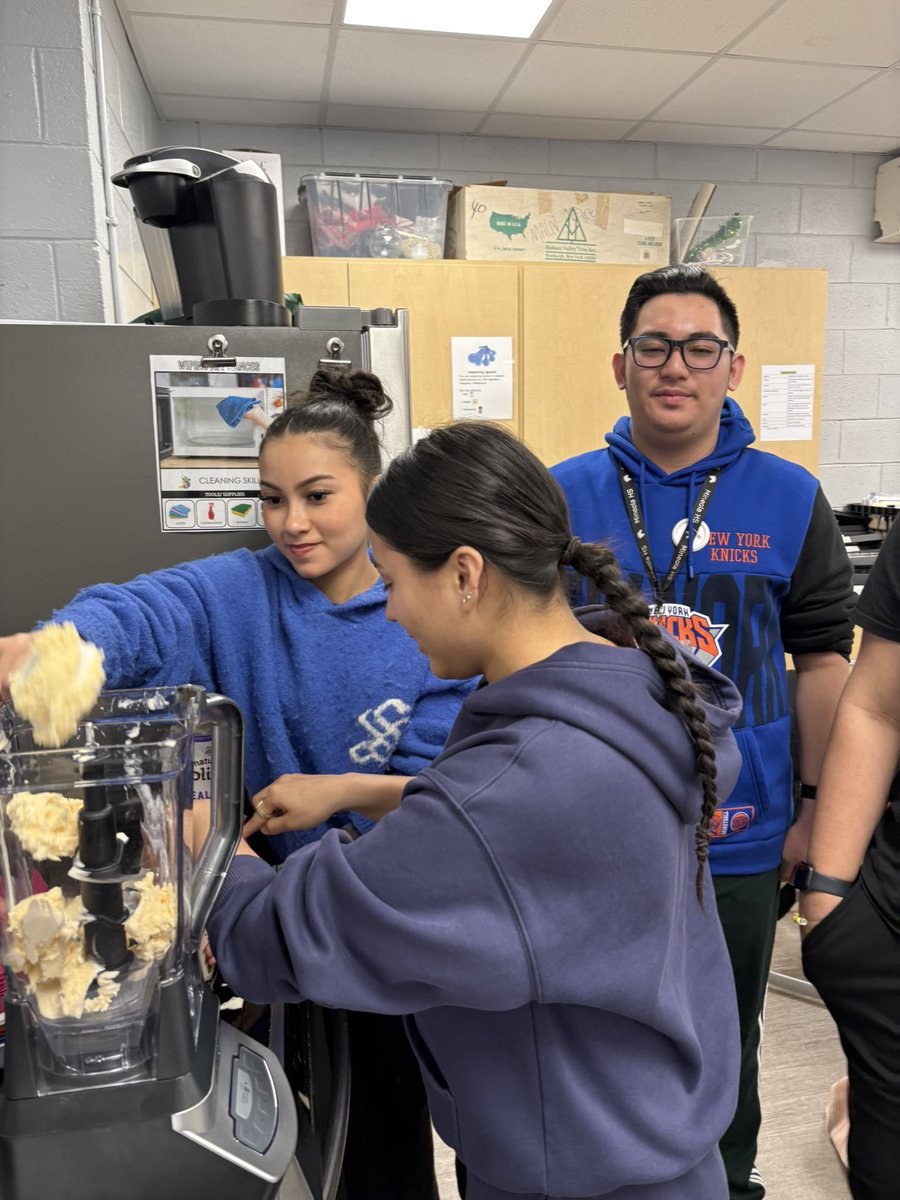 Mineola Best Buddies tweet media