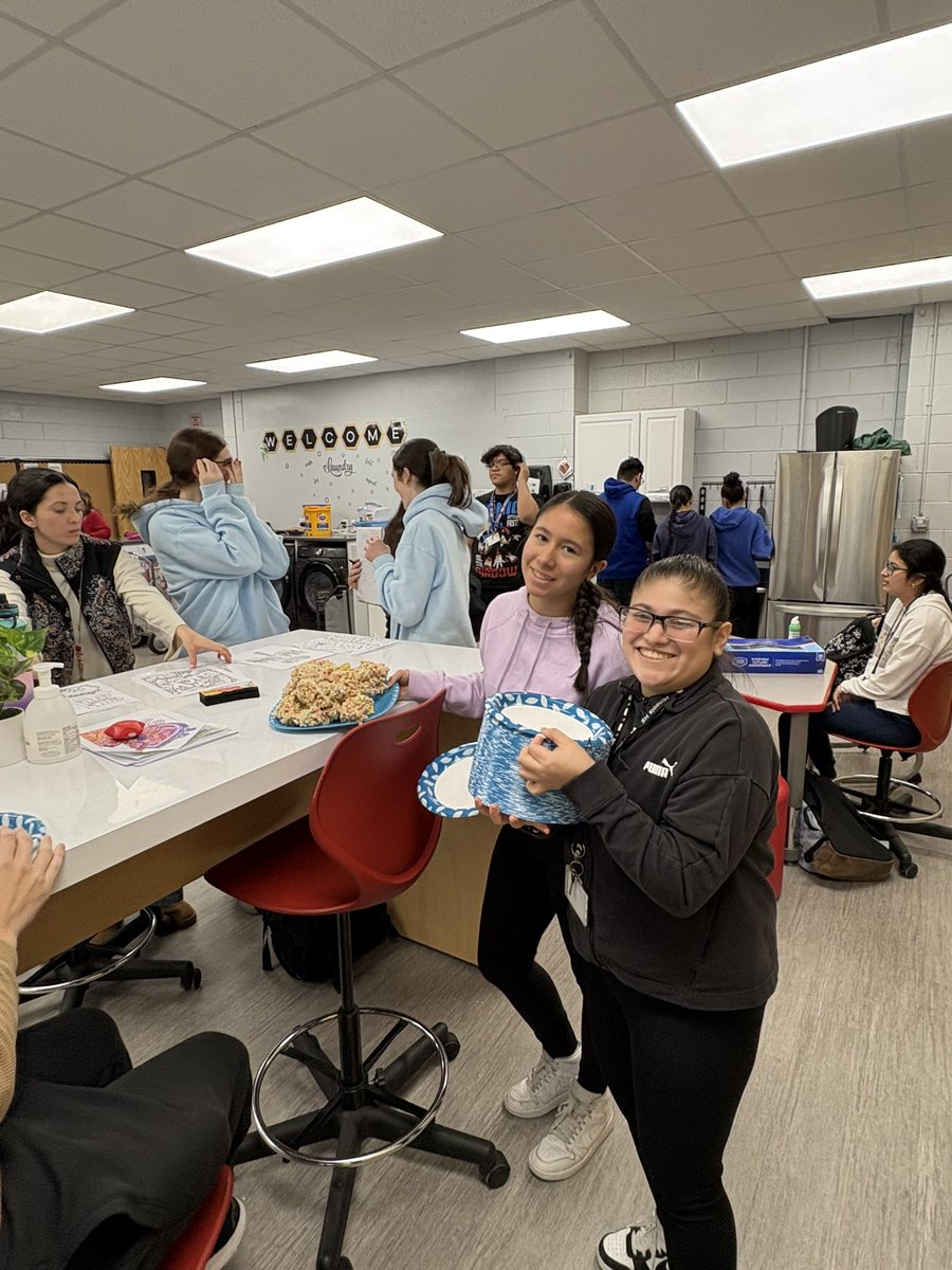 Mineola Best Buddies tweet media