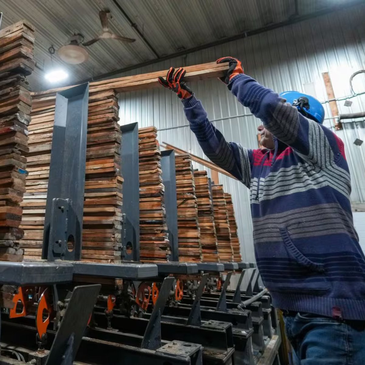 6ixBuzzTV tweet media