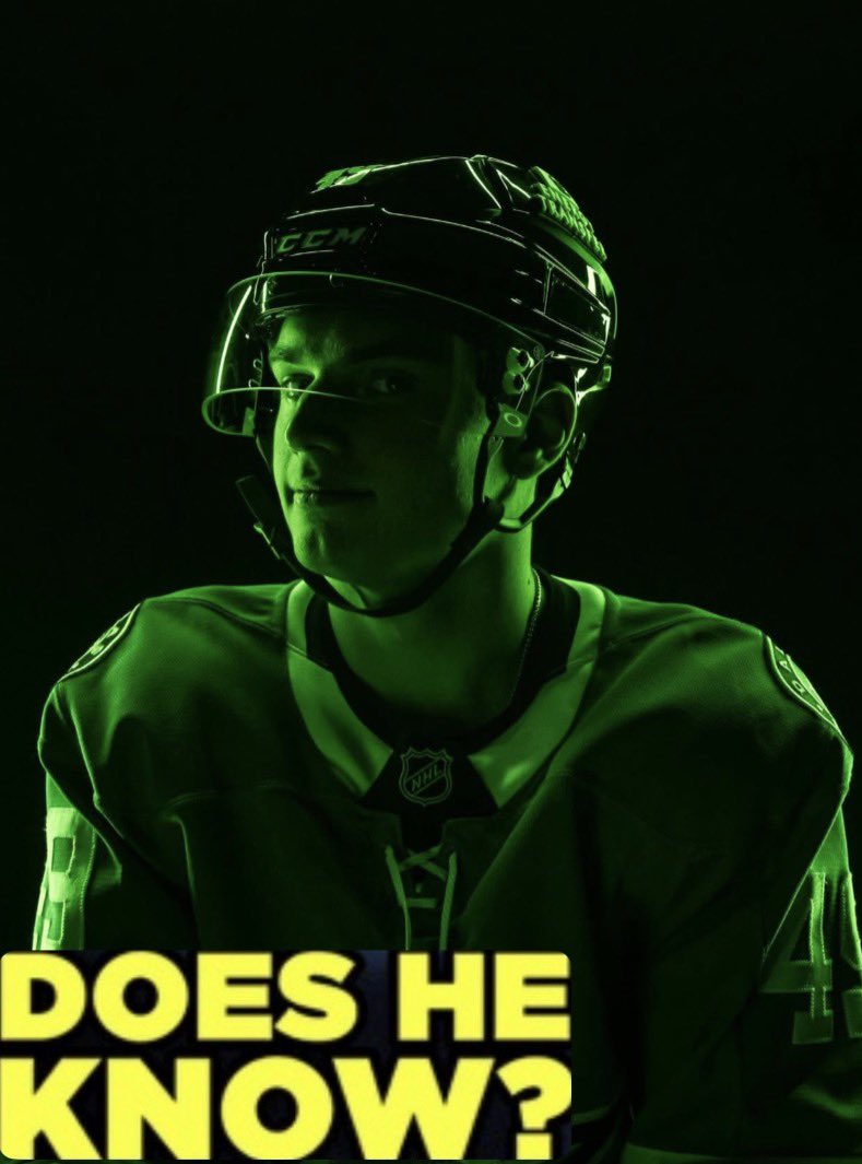 wyharIs's tweet image. I knew this ritzy photo reminded me of something so I recreated it