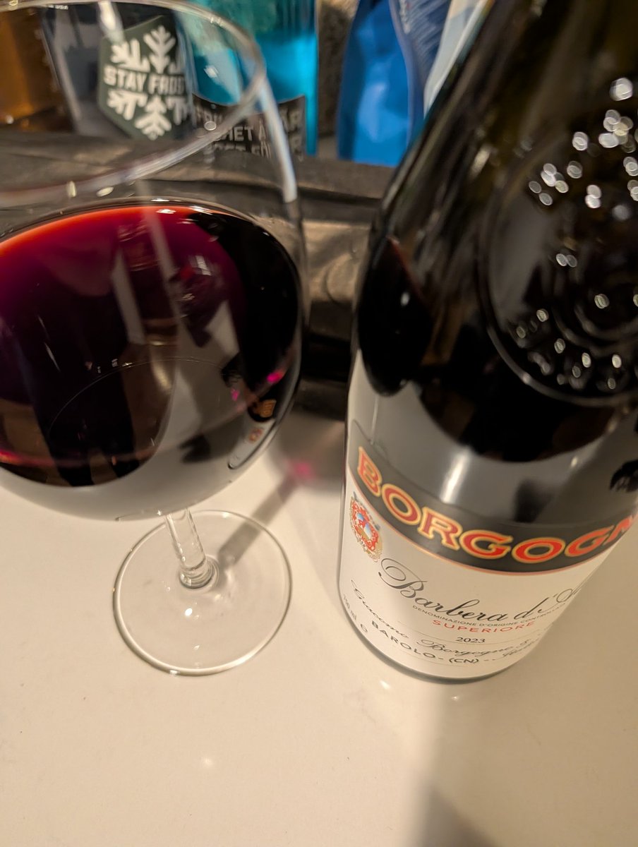 avopraxis tweet media