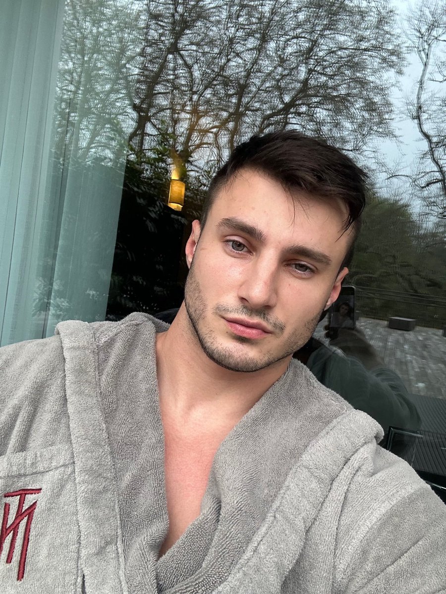 your Max tweet media