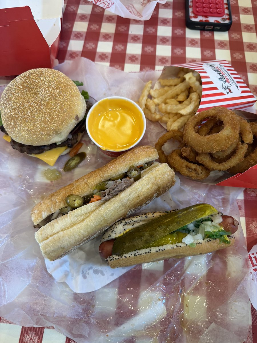 Riley Collins tweet media