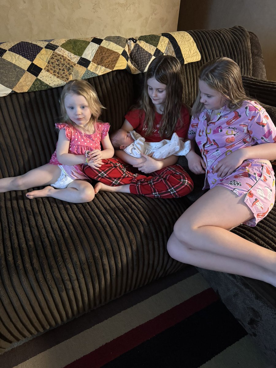 Dan Byers tweet media