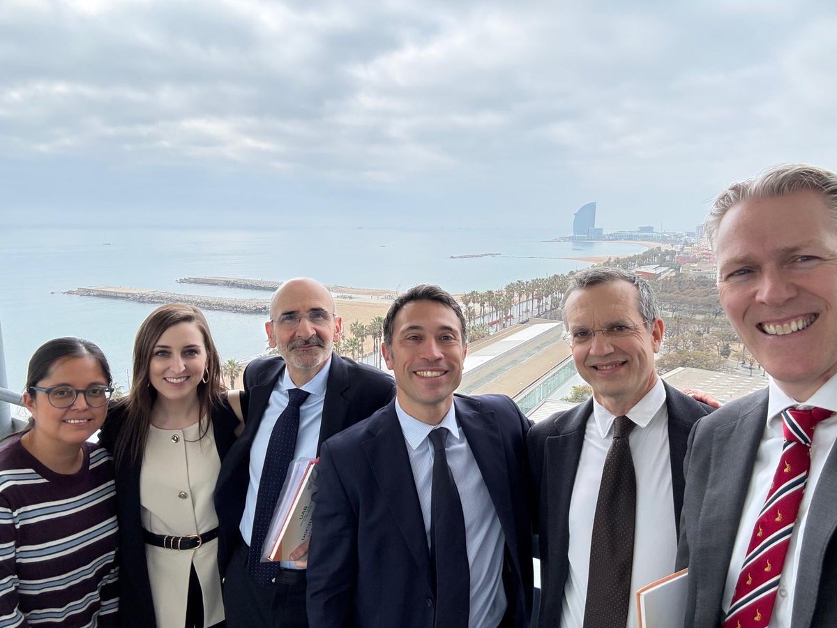 HpbMar's tweet photo. Great day at @hospitaldelmar , with @MarcBesselink , Fernando Rotellar and @Pando during a PhD defense visit.

Science, surgery, great discussions… and a serious ping pong match 🏓 (where surgical skills didn’t necessarily help!).

Academic life is also about friendship and fun. https://t.co/uTJpvB50eg