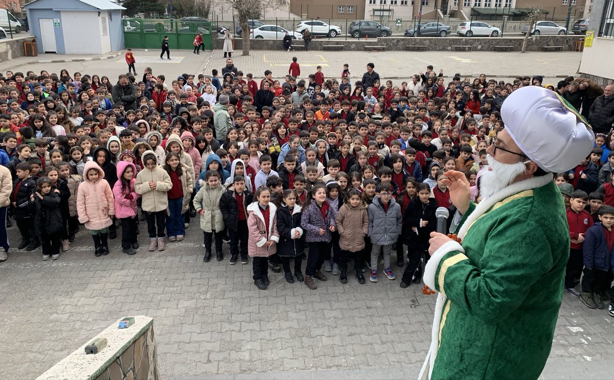 MEV Öğretmen Serkan Akyaz İlkokulu tweet media