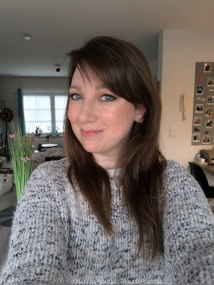 Sarah ❤️‍🔥 in my showgirl era 🧡 tweet media