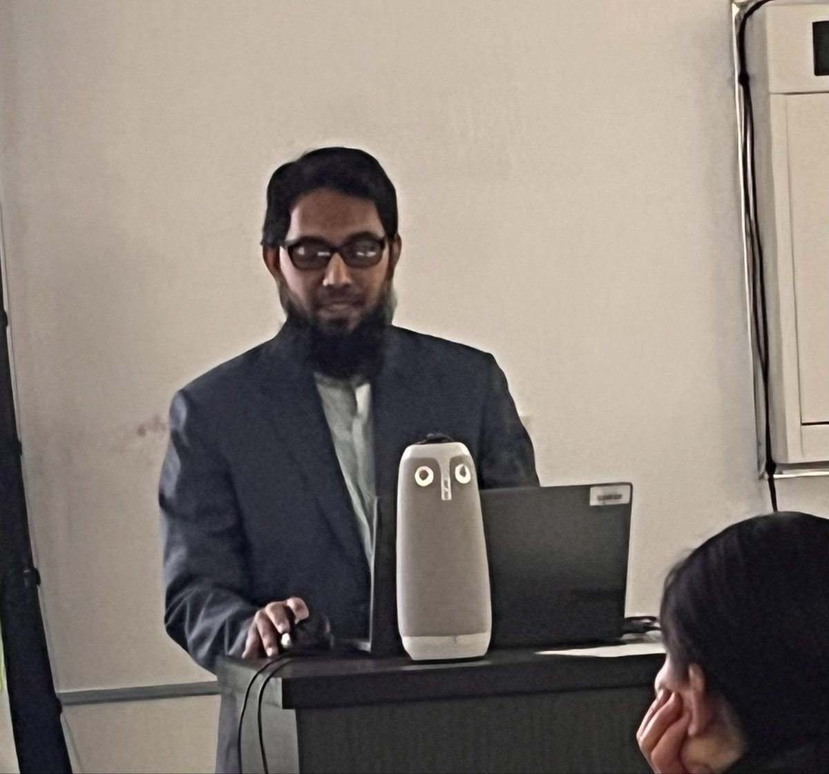 UofM Med Micro & ID tweet media