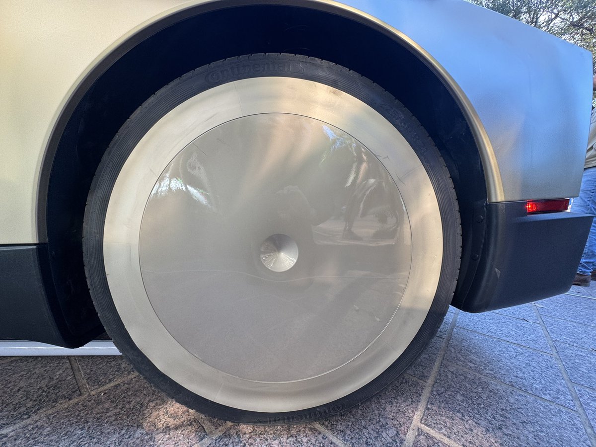 Tesla Cybercab Wheel Covers