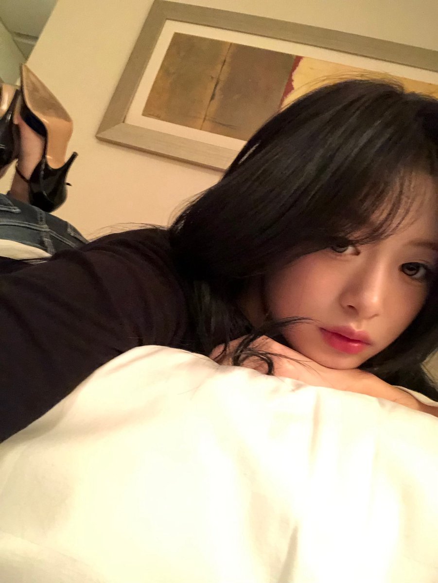 ꒰ ꒱ Ahyeon! ૮ ․ ․ ྀིა tweet media