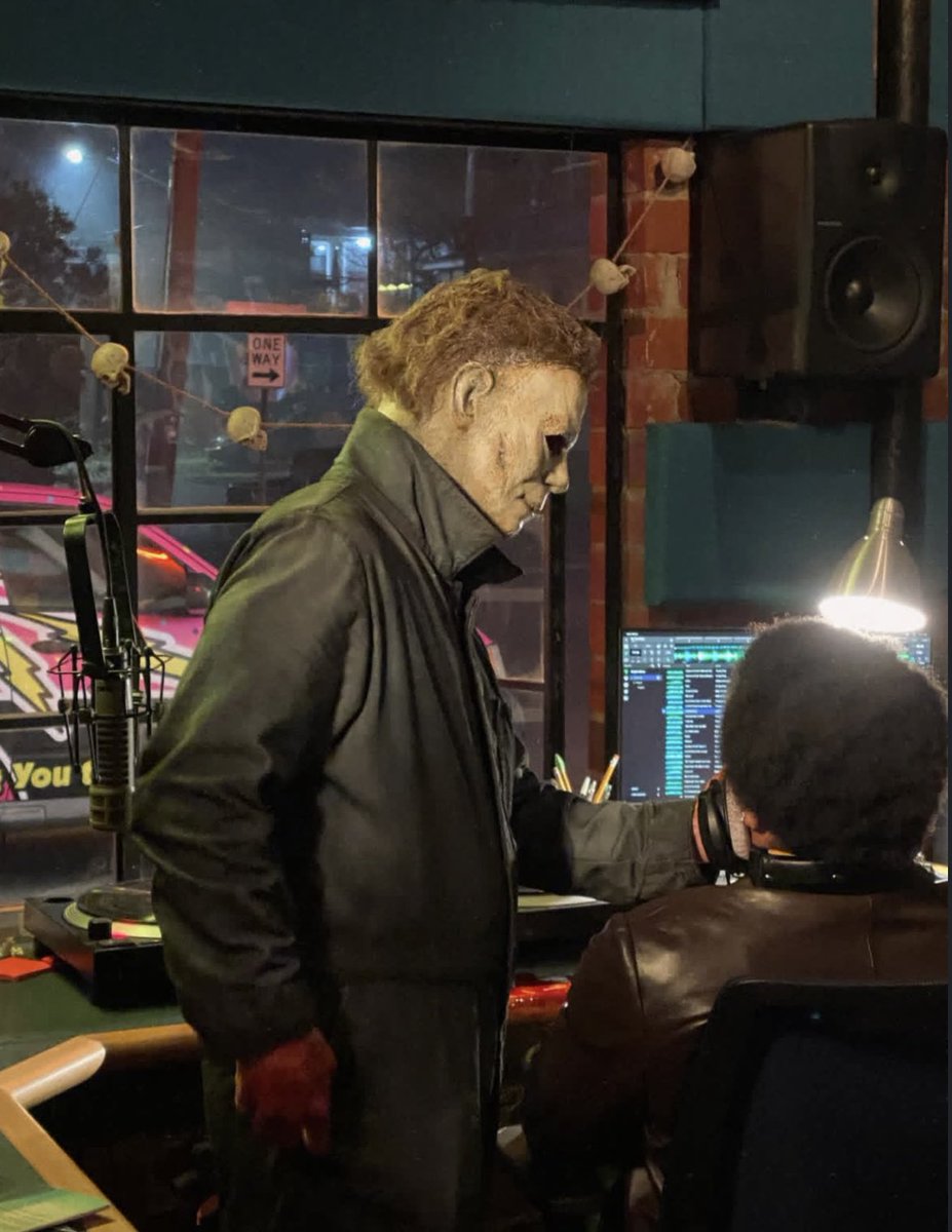 Halloween Movie Source tweet media