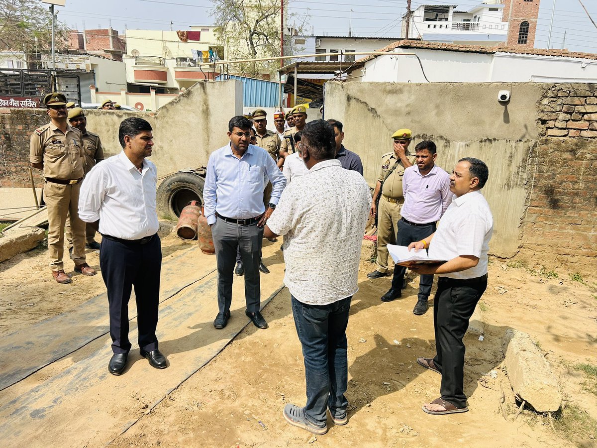 Commissioner Gorakhpur Division Gorakhpur tweet media