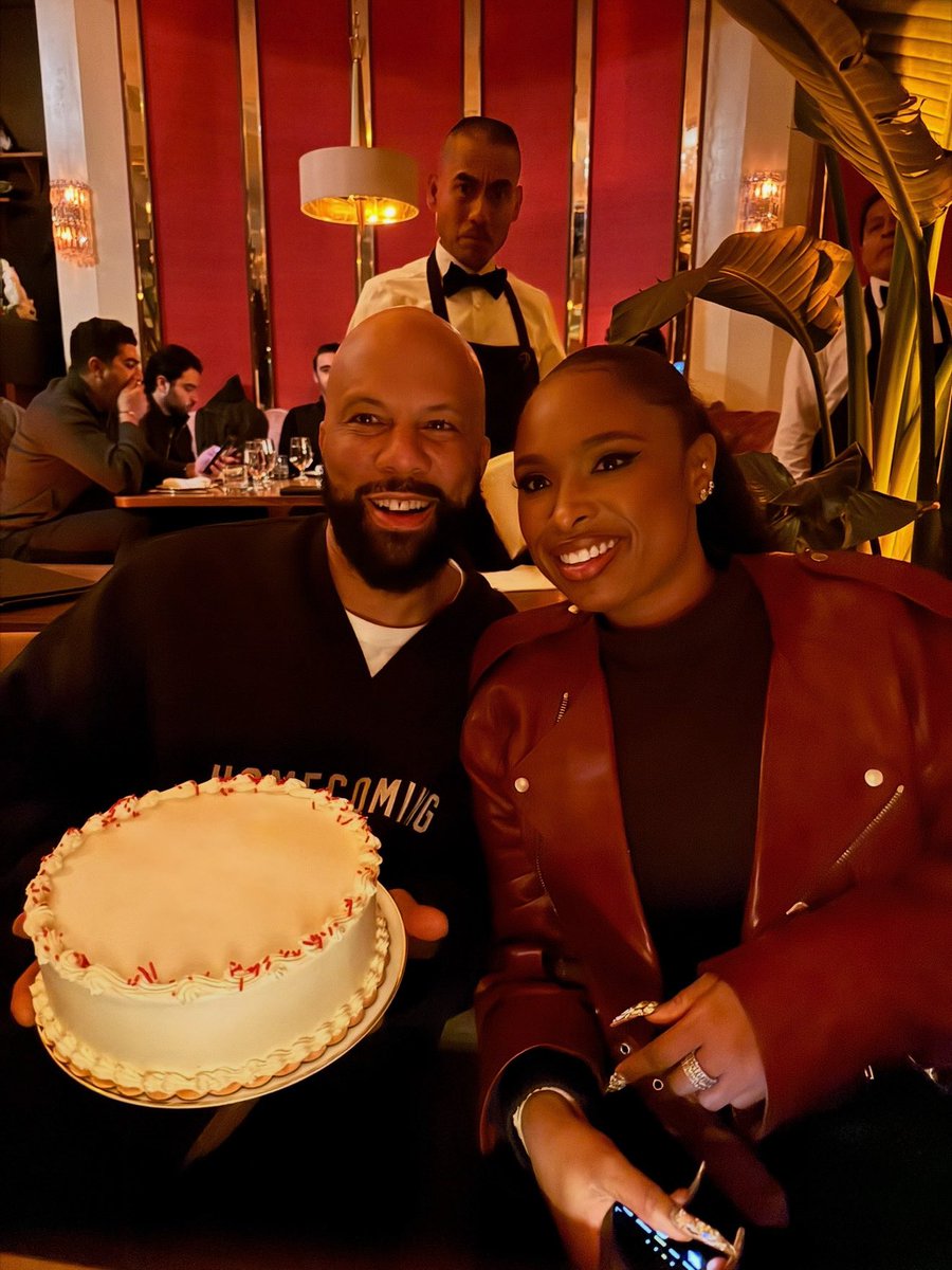 Jennifer Hudson tweet media