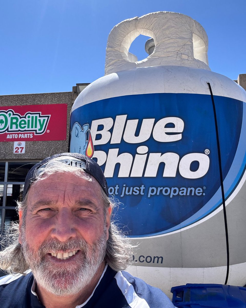 blue_rhino's tweet image. The SCA World Championship has officially kicked off, and the grills are hot. We’re proud to be part of a competition that brings together cooks from around the world. Can’t wait to see some top steaks and championship moments powered by Blue Rhino. 🔥🥩 @steakcookoffs #SCA