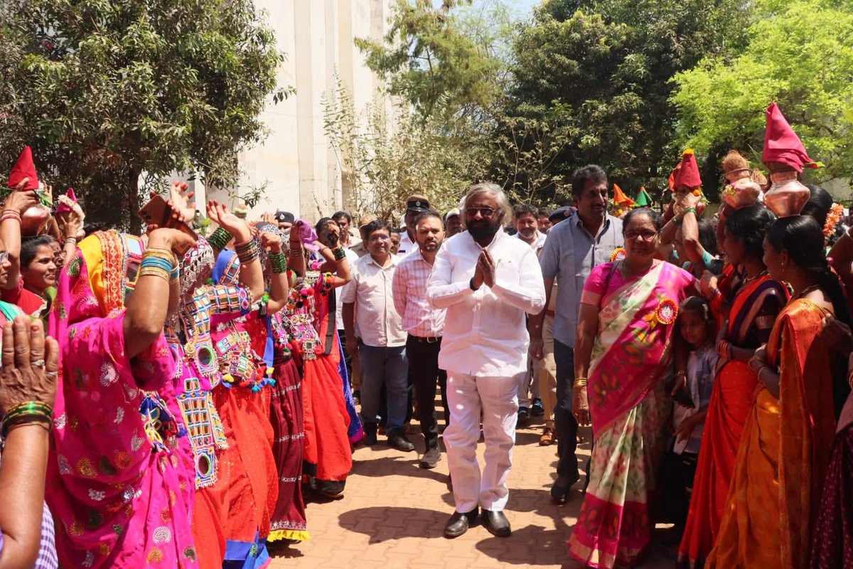 CEO ZP BIDAR tweet media