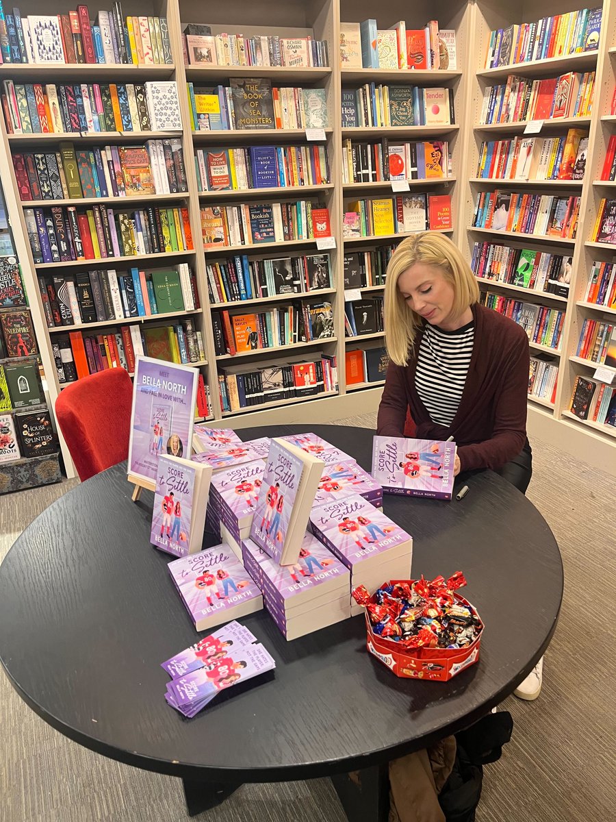 bookouture tweet media