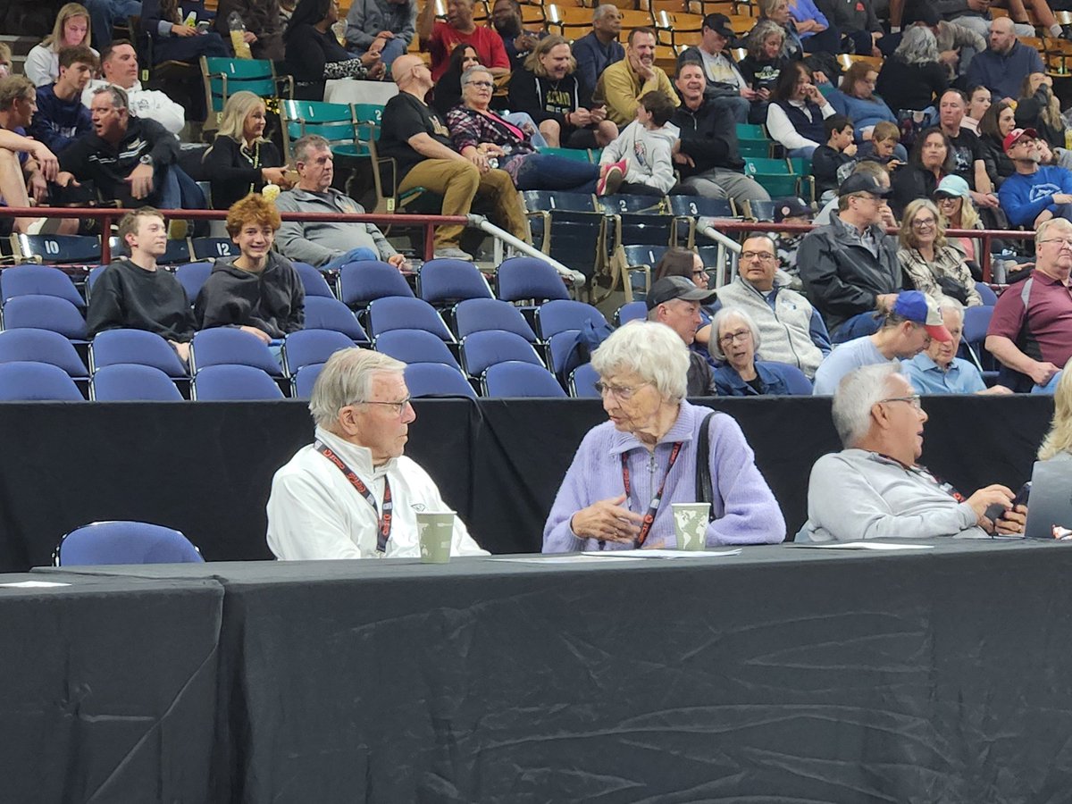 Hoopstracker tweet media