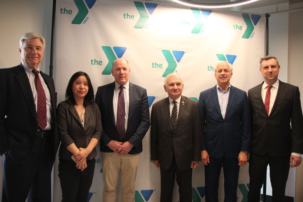 Congressman Seth Magaziner tweet media