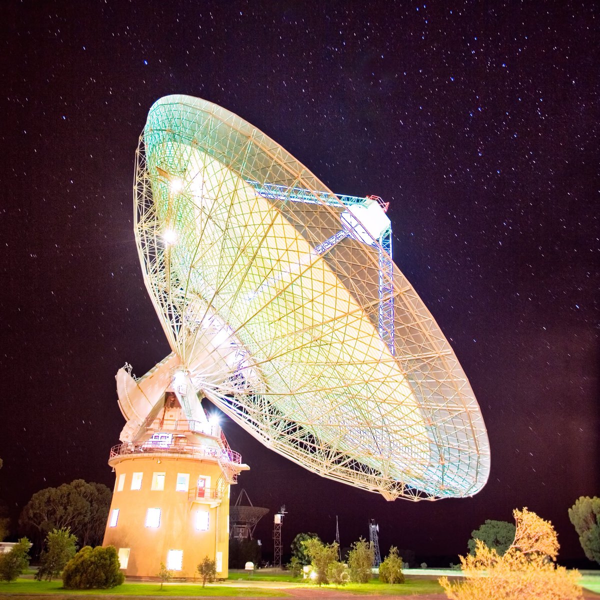 Takya In Space | تكية في الفضاء tweet media