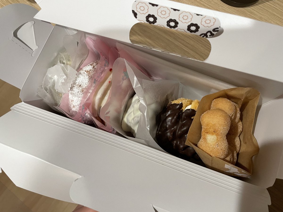 sunyari___'s tweet photo. ホワイトデー🍩 https://t.co/XbtngfRuZ0