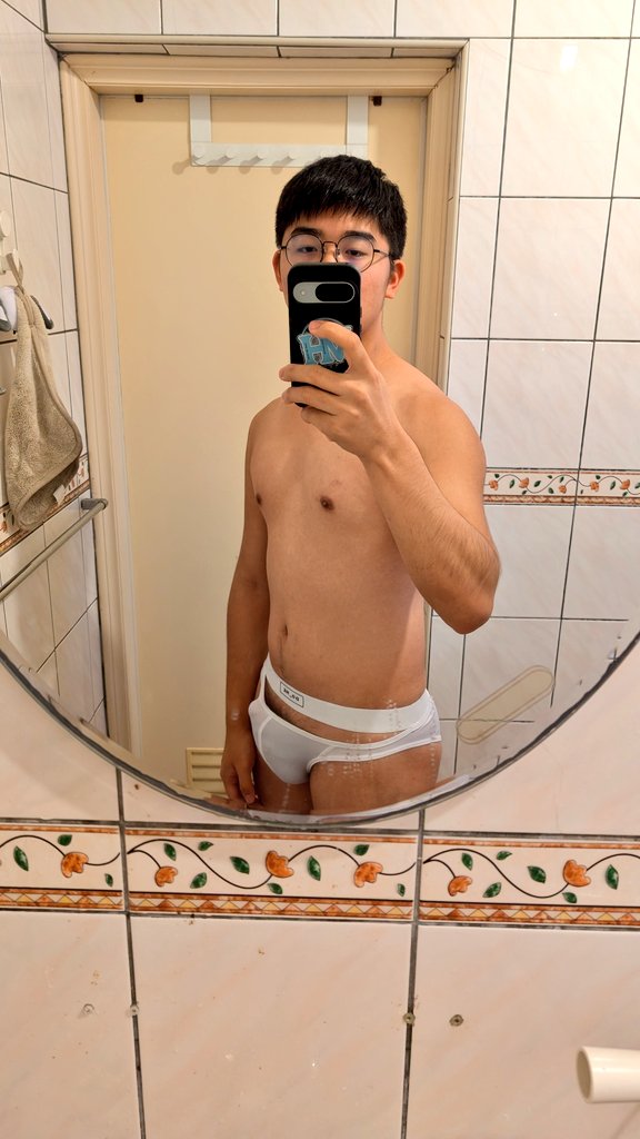 叼著香菜ㄉ斑馴 tweet media