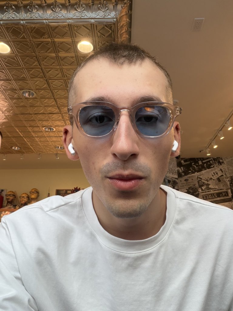 Melvyn • Builder tweet media