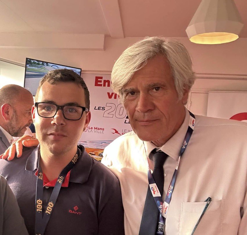 RemiMarchand's tweet photo. Dimanche on vote #LeMansNousRassemble avec @SLeFoll 

#LeMans https://t.co/WxtRQT1N8M