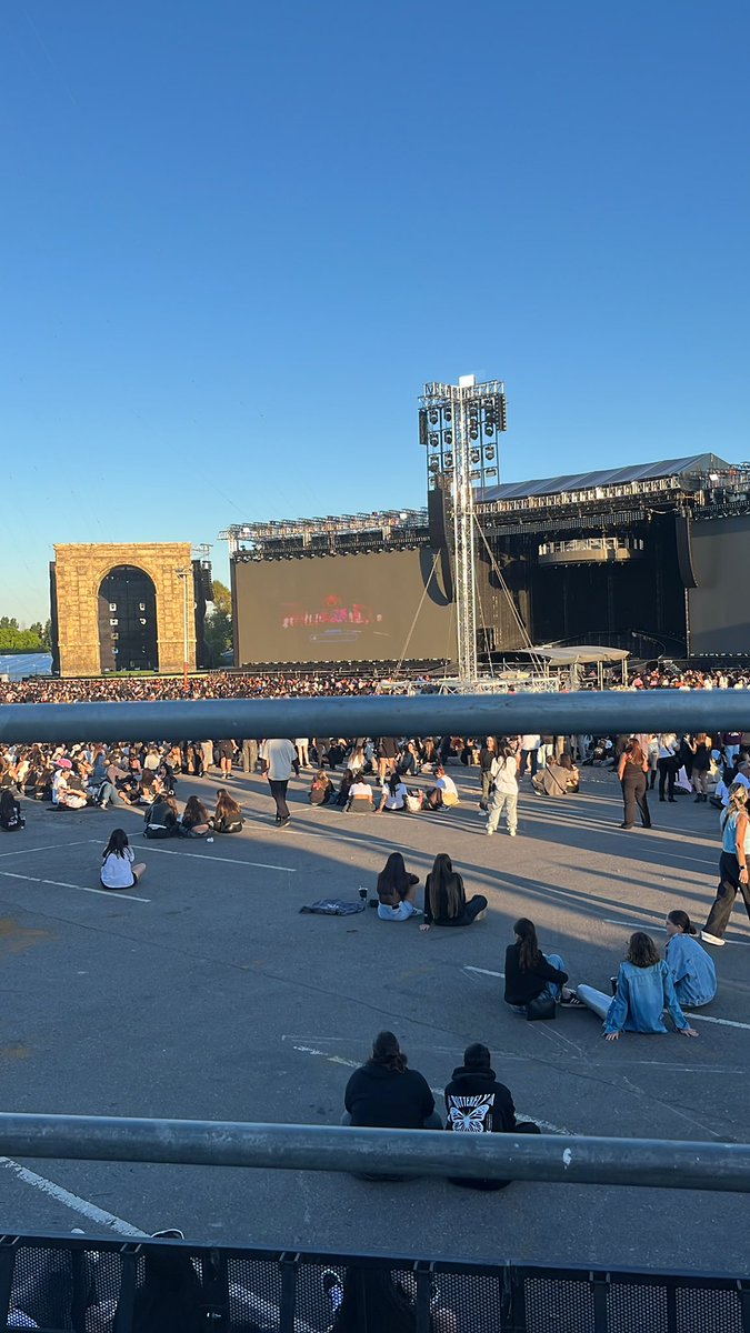 lolla… lollapalooza? no ni idea, yo fui a FUTTTURA