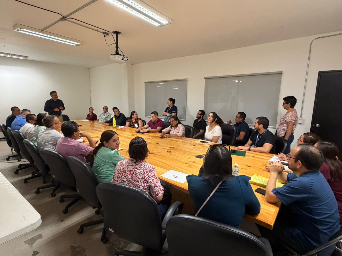 Seguimos fortaleciendo nuestras unidades hospitalarias y de primer nivel, gracias al impulso del Dr. Martí, con la llegada de especialistas 💙
En: Medicina Familiar, Urgencias, Medicina Interna, Traumatología, Imagenología, Cirugía, Anestesiología, Salud Pública.
#ISSSTE #Morelos