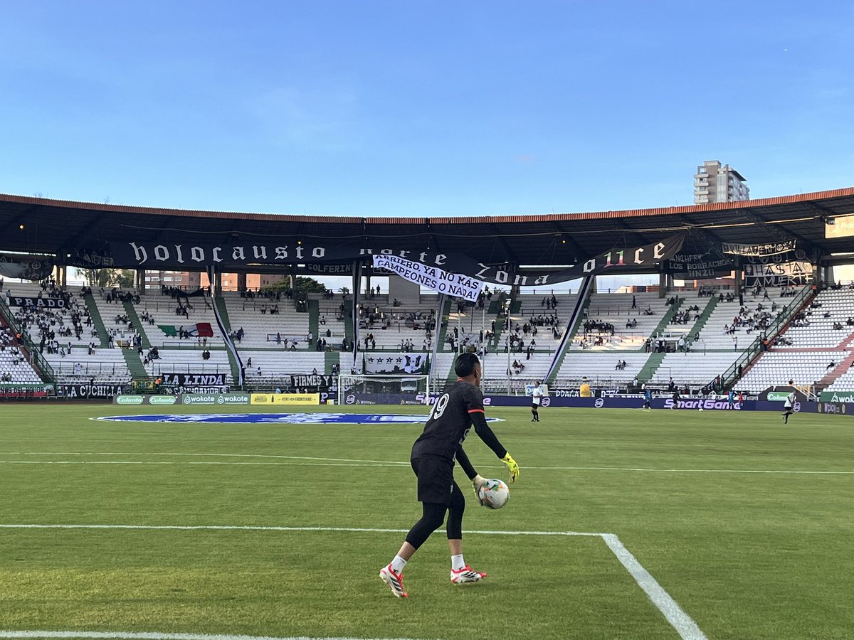 Julian Santiago C tweet media