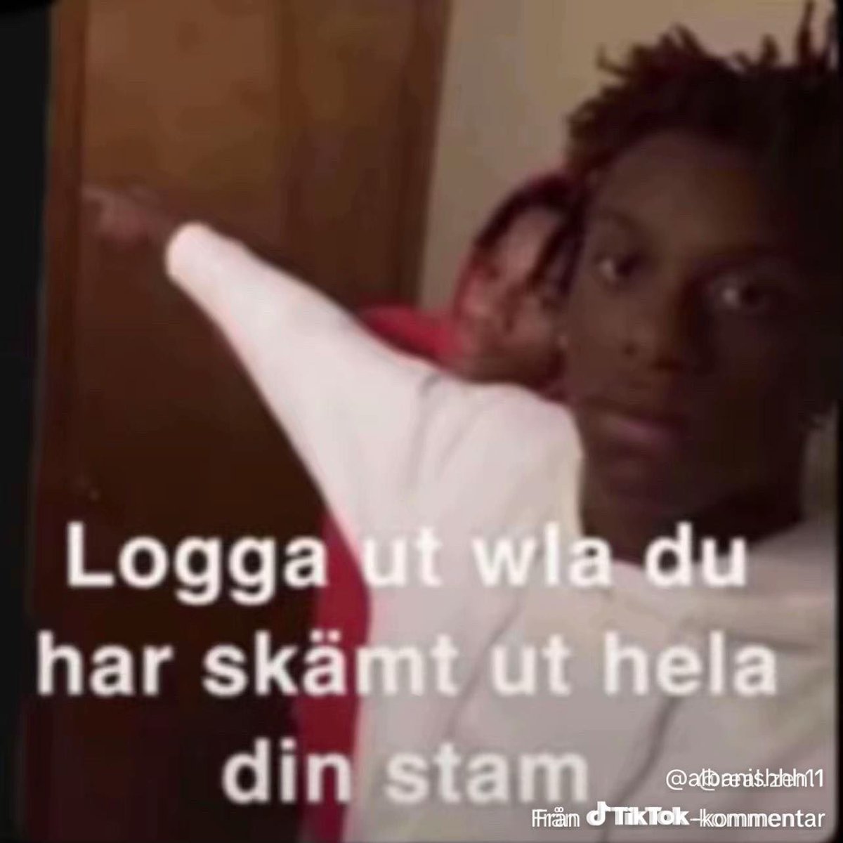 NilsEdin2's tweet photo. @LejonKlippan12 @latchshuno @realAndersEdin Nej jag är inte upprörd! Men är ju inte förvånad att ni går på mamma skämt å tjockis hets de första ni gör… du skämmer ut sig och hela din förening! https://t.co/7lej9Uy5OI