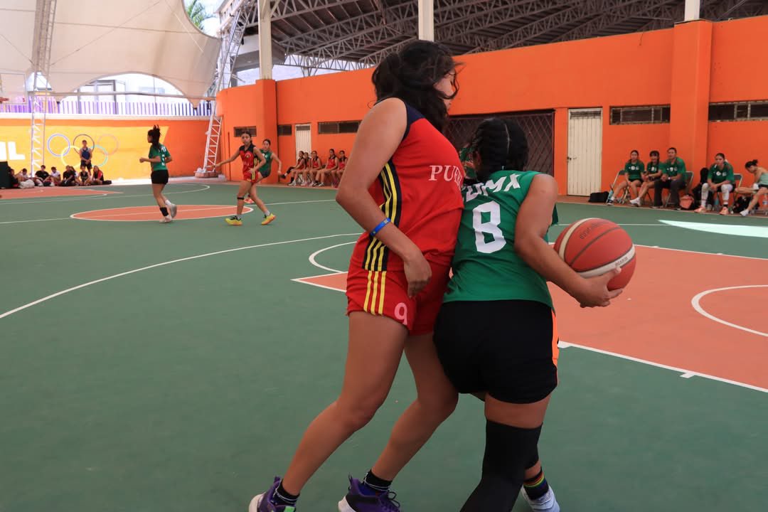 #XXIIEspartaqueadaDeportivaNacional| 
📸| ¡No te pierdas de los partidos que se llevan a cabo en las canchas de la Unidad Deportiva de Tecomatlán! 
Disfruta de las semifinales de basquetbol, fútbol, voleibol y siente la adrenalina en cada partido.